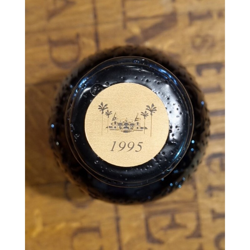 LA FAVORITE - Flibuste 1995