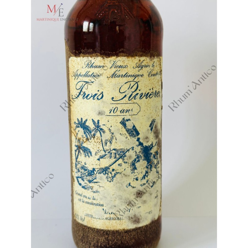 TROIS RIVIERES. 10 ANS D'AGE.