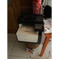 1 imprimante HP LASERJET PRO CM1415FNW COLOR MFP