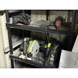 1 scie circulaire FARTOOLS 1 rainureuse 1 pistolet thermique BOSCH 1 scie à onglet BOSH
