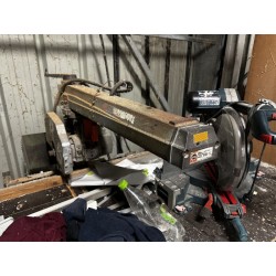 1 scie radiale sur table