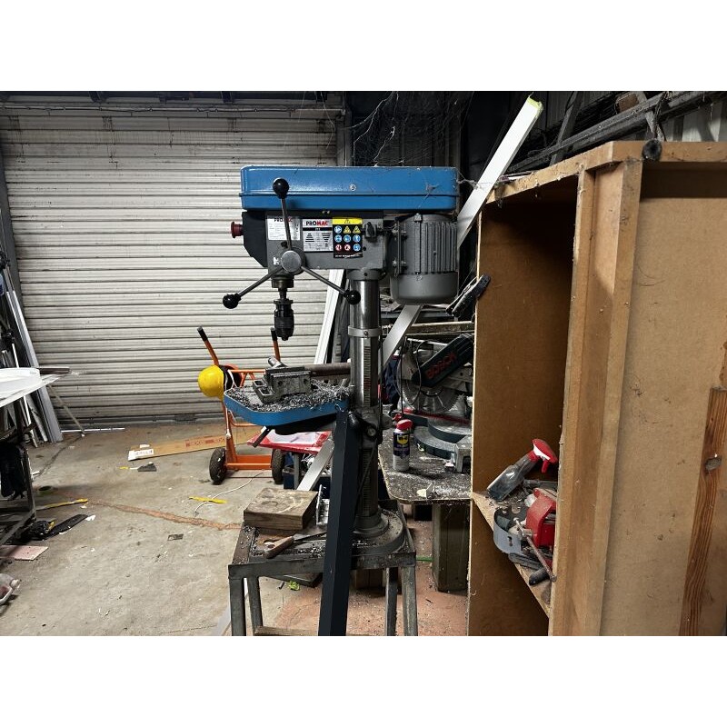 1 perceuse à colonne PROMAC 212 drill press