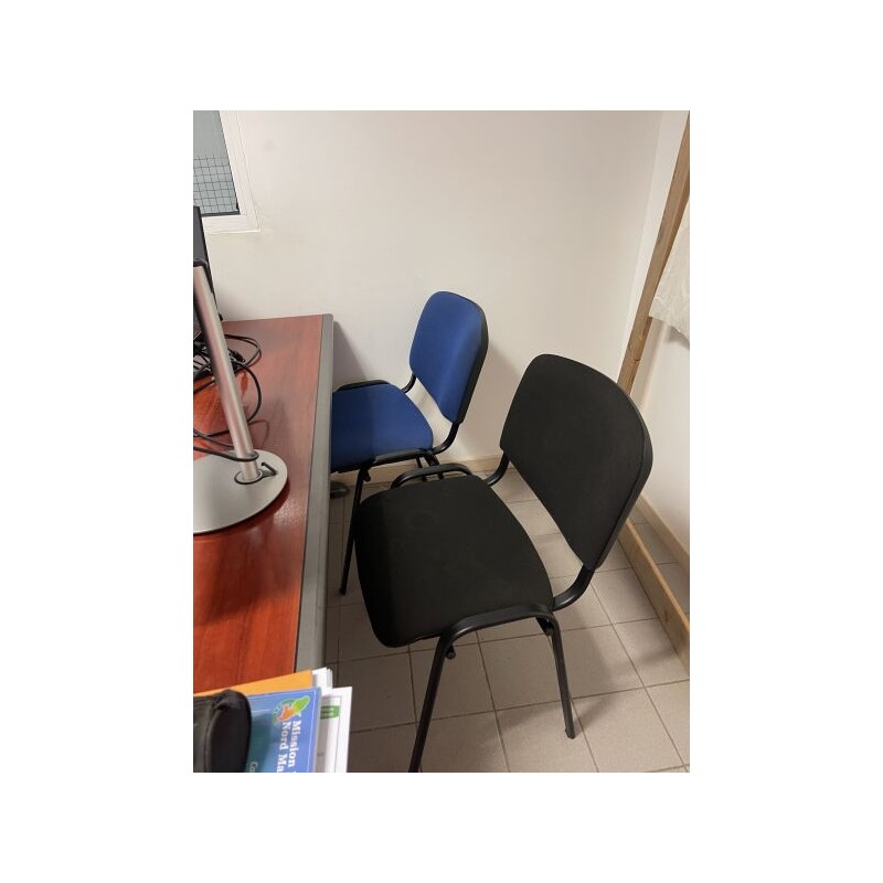 1 lot de 3 chaises visiteur