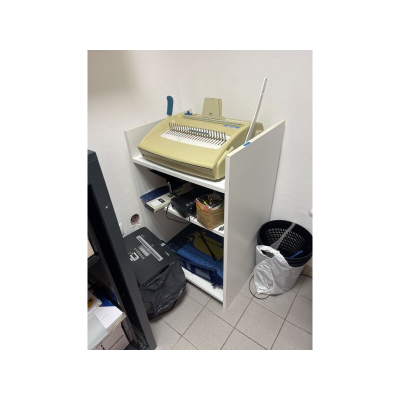 1 étagère basse métallique 1 étagère en fibre de bois