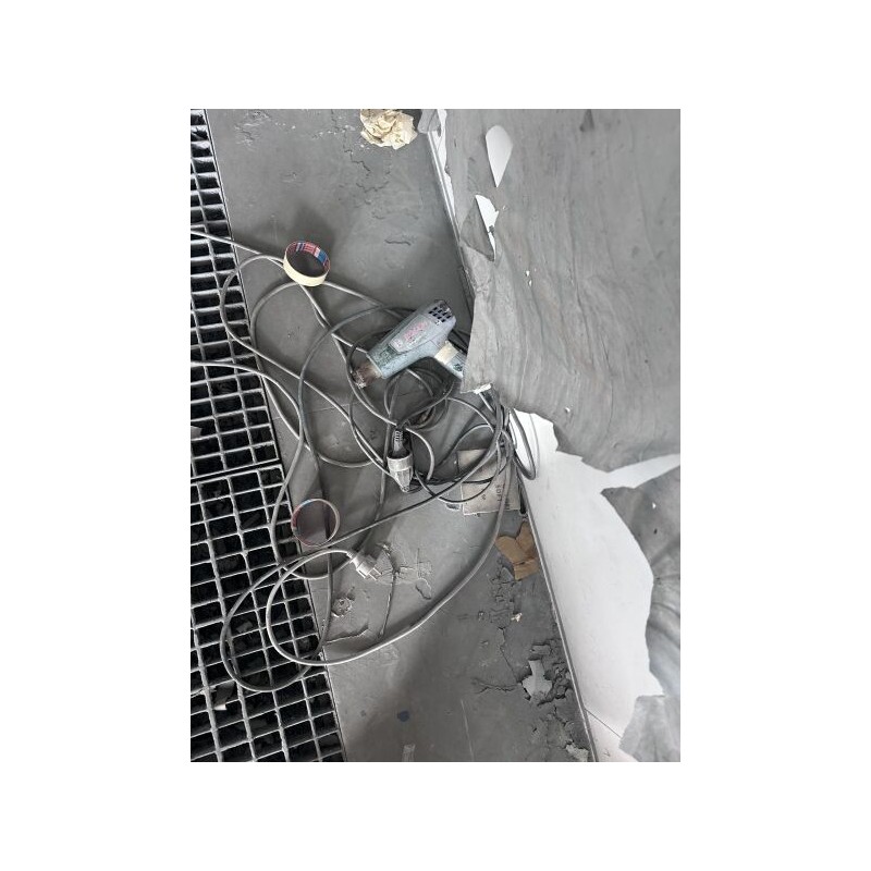 1 décapeur thermique BOSCH EASY HEAT 500