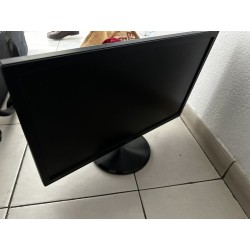 1 poste informatique ASUS tout-en-un 1 écran ASUS