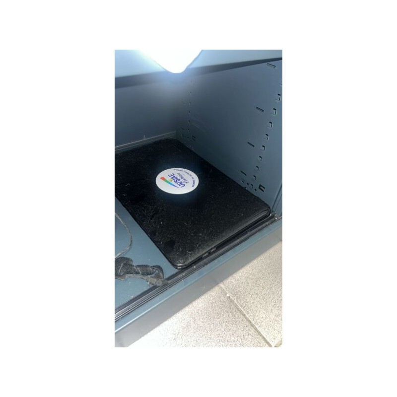 1 ordinateur portable HP