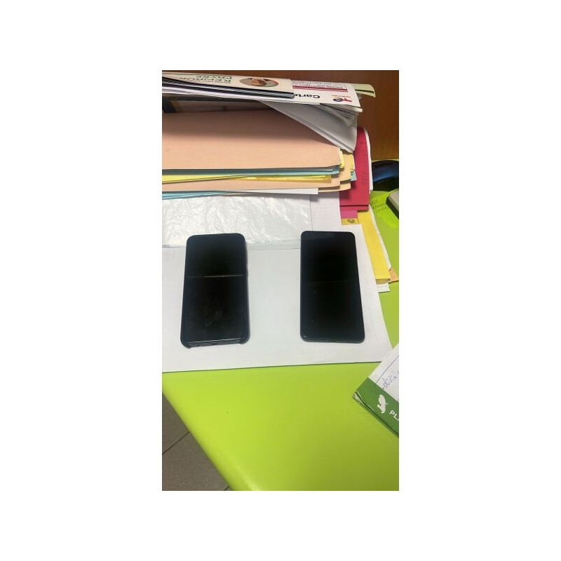 1 lot de 7 téléphones portable dont SAMSUNG x5 REDMI XIAOMI x2