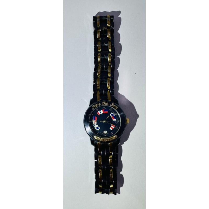 CORUM SAVE THE SEA MEMOTIME CORUM DESIGN, Modèle Admiral's cup. Montre de femme en acier deux tons, cadran circulaire à fond ble