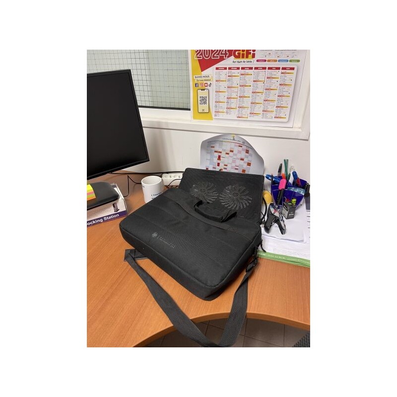 1 support ordinateur BLUESTOCK