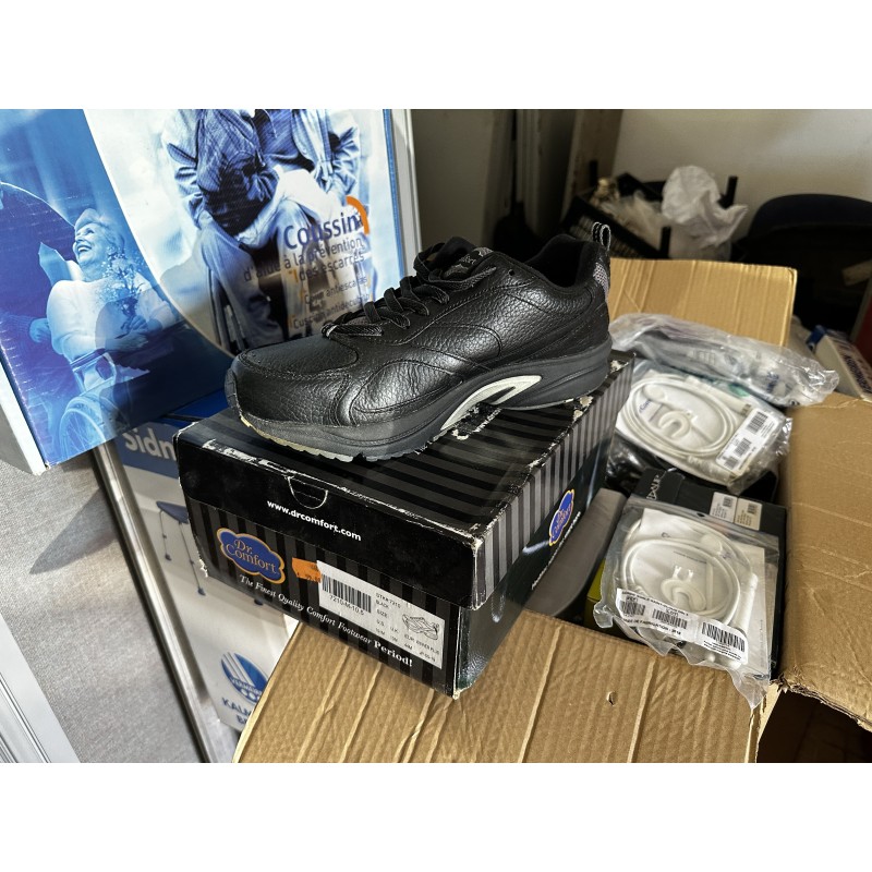 1 boite chaussure pour homme DR COMFORT /pointure 44