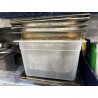 21 bacs traiteurs gastronormes dépareillés + 10 couvercles en inox