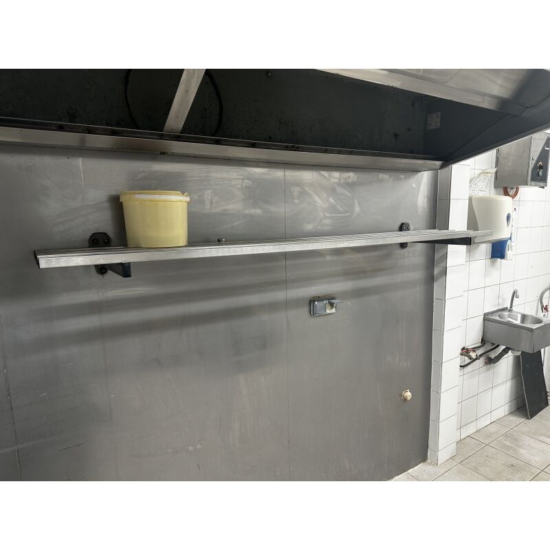 1 étagère suspendue en inox L : 200 cm