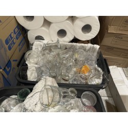 62 cartons de 24 verres LEHMANN 3 cartons de 6 verres Montmartre Guy de GRENNE 1 carton de verres à cocktail ARCORROC 4 cartons 