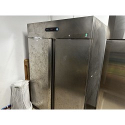 1 armoire réfrigérée négative 2 portes HOSHIZAKI