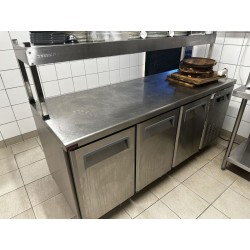 1 tour rehaussée et réfrigérée 3 portes en inox CASSELIN avec étagère chauffante (anc ref 58/73)