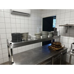 1 tour rehaussée et réfrigérée 3 portes en inox CASSELIN avec étagère chauffante (anc ref 58/73)