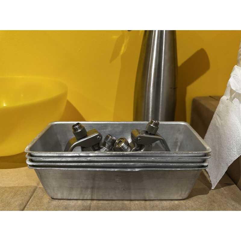 1 lot de moules gâteaux en inox