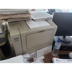 1 imprimante EPSON (hors service) 1 imprimante HP LASER JET M1522NF en l'état