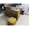 1 comptoir en fibres de bois