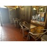1 mobilier de restauration en aluminium comprenant : 4 guéridons plateau carré 12 fauteuils bistrot