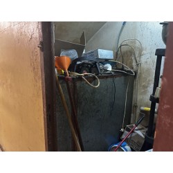 1 cuve à gasoil Capacité : 1000L