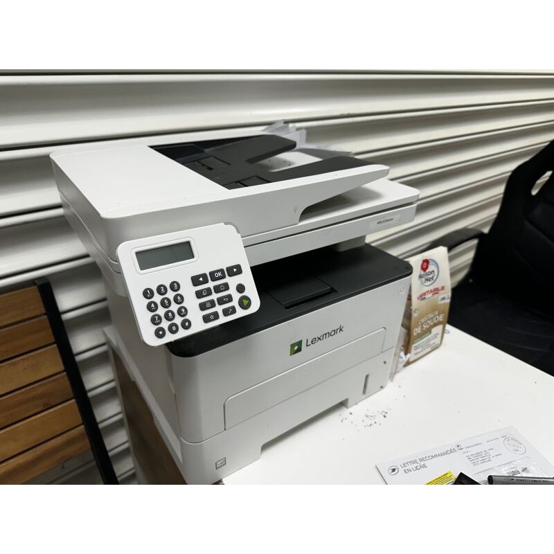 1 imprimante LEXMARK