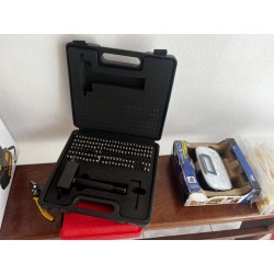 1 coffret à frapper dont de marque K2