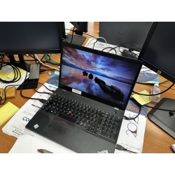 1 ordinateur portable LENOVO Thinkpad ABSENT 1 clavier + 1 souris Lenovo