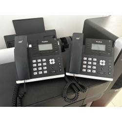 2 téléphones fixes YEALINK t415