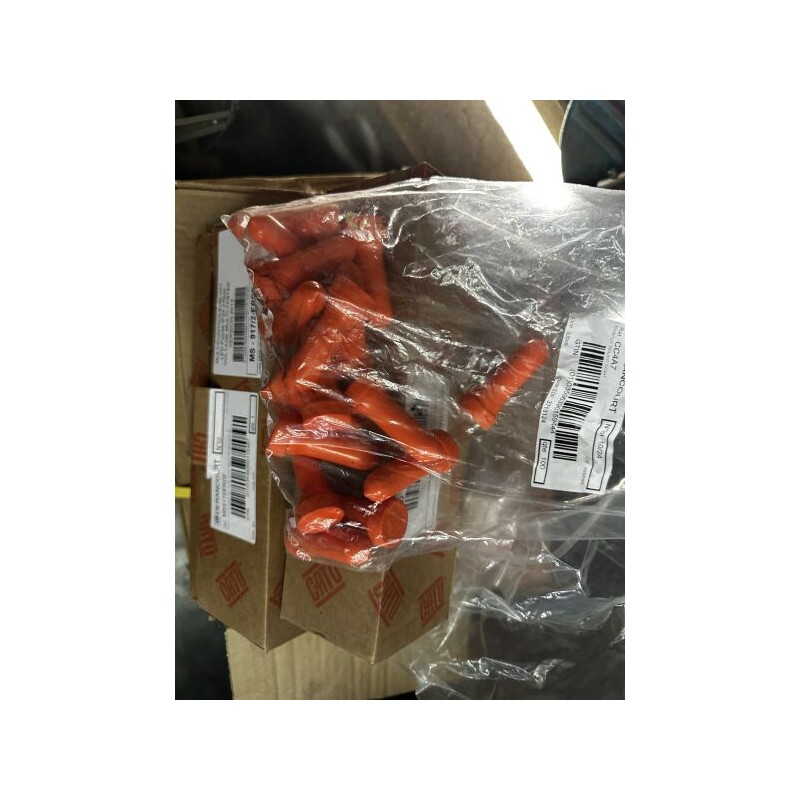Case 58 11 bouchons pour câbles