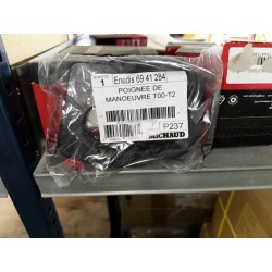 Case 151 3 poignées porte fusible TST