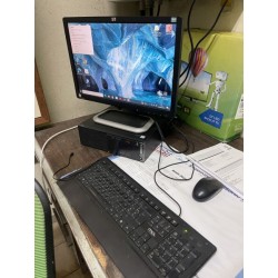 1 unité centrale LENOVO1 écran HP l1908w1 souris1 clavier