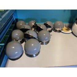 11 cendriers en métal