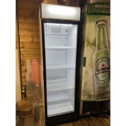 1 vitrine réfrigérée PROFF