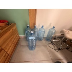5 bonbonnes d'eau