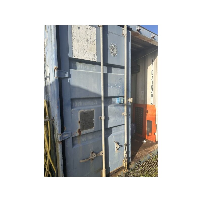 1 container bleu dernier voyage, environ 20 pieds