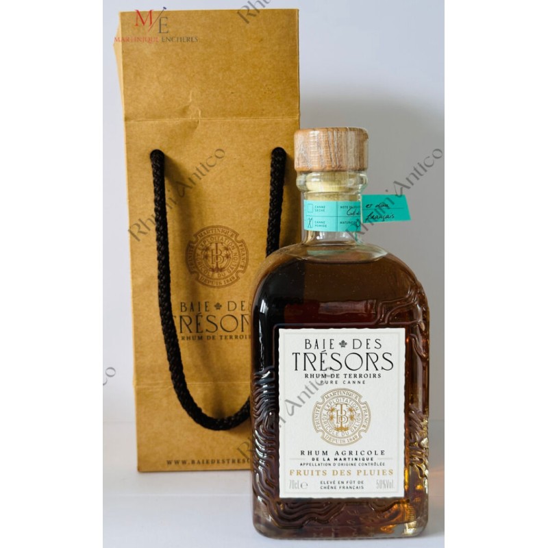 BAIE DES TRESORS. FRUIT DES PLUIES. 2019.