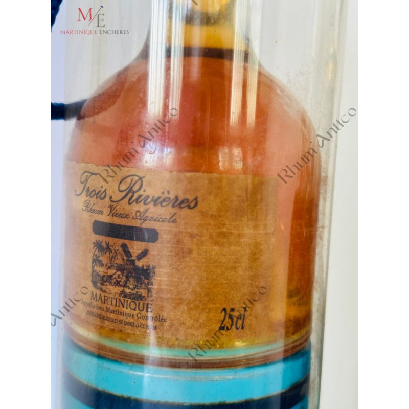 TROIS RIVIERES. TOUR DE DEGUSTATION.