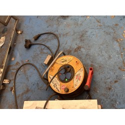 1 dérouleur de câble