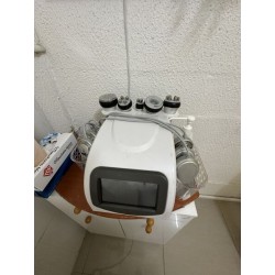 1 appareil d'amincissement multi-soin cavitation sans marque apparente + son lot d'électrodes